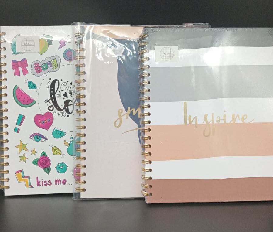 Cuaderno Profesional 100H Pasta dura Altos